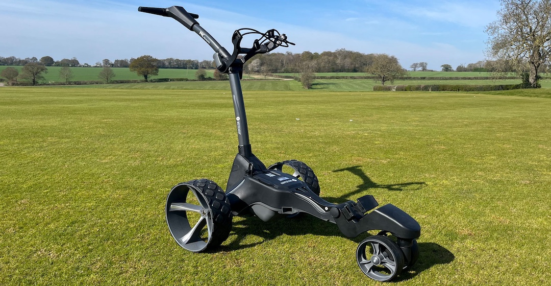 Motocaddy ME Remote Electric Trolley: Bringing Remote Tech to More Golfers Than Ever
