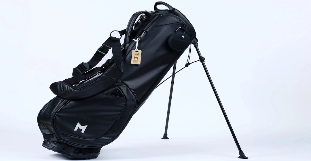 MNML MR2: A Golf Bag That Blends Smart Tech With Everyday Practicality